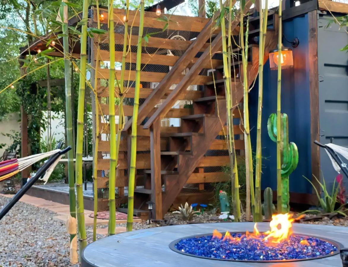 Cozy Af Tiny-House Oasis Villa แทมปา ภายนอก รูปภาพ