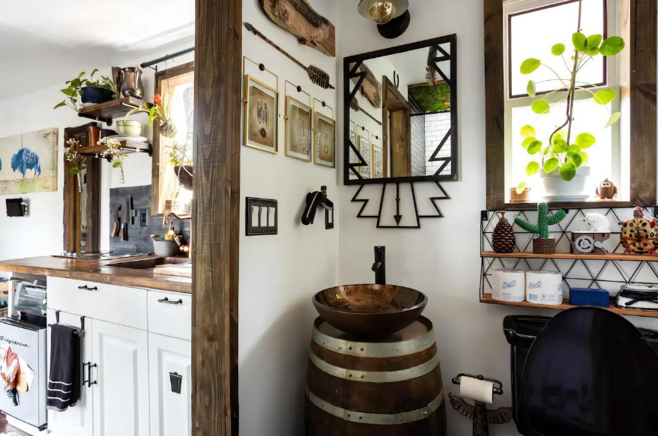 Cozy Af Tiny-House Oasis Villa แทมปา ภายนอก รูปภาพ