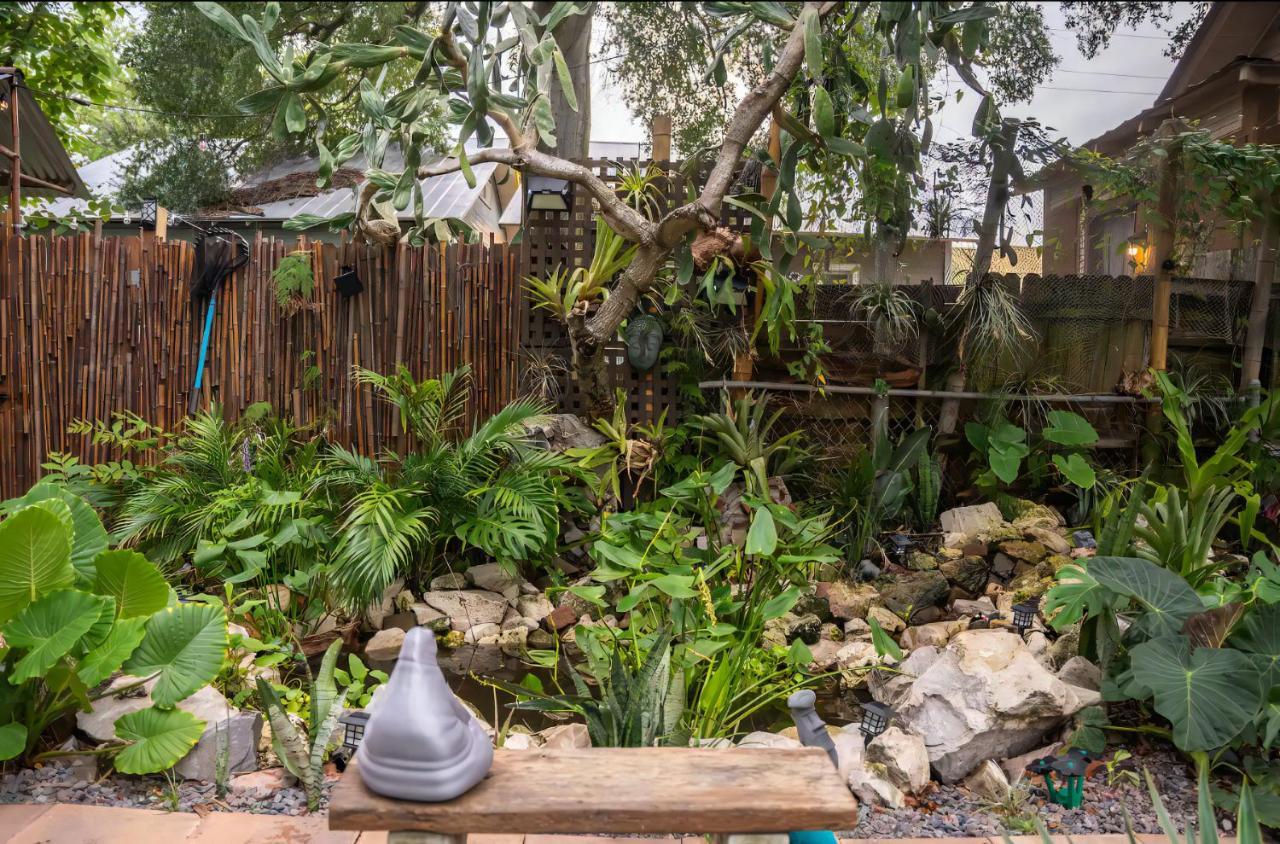 Cozy Af Tiny-House Oasis Villa แทมปา ภายนอก รูปภาพ